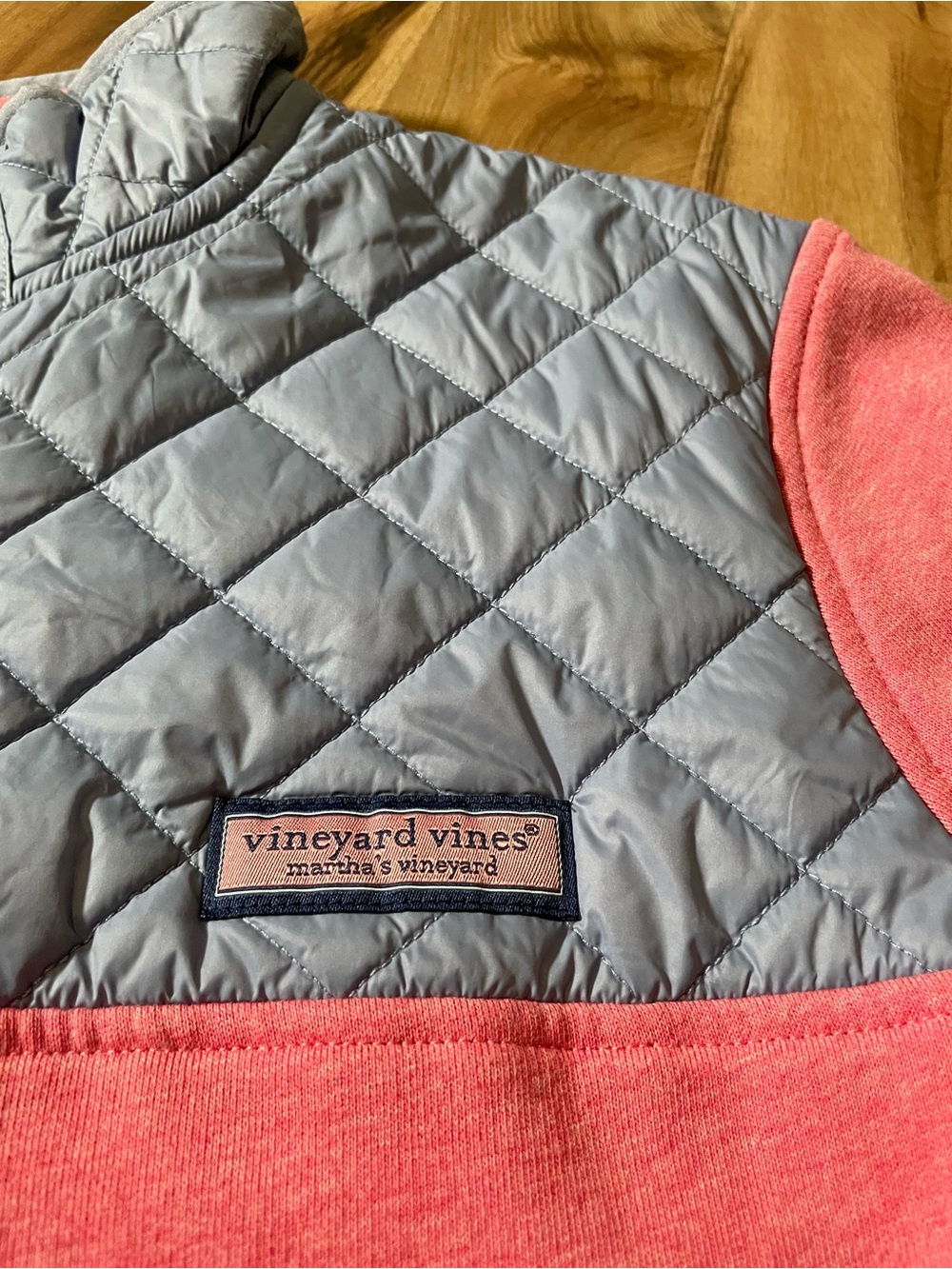 Vineyard Vines Pink & Grey Quilted Yoke Quarter Zip Sweatshirt XS Oversized - Picture 4 of 9